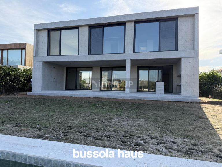Casa en Venta en Tigre, G.B.A. Zona Norte