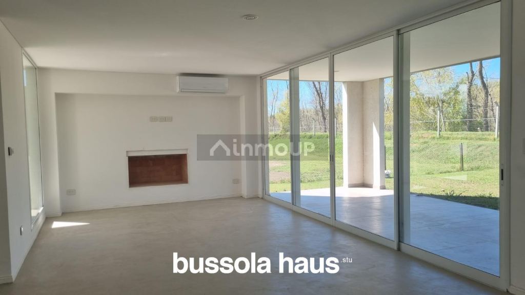 Casa en Alquiler en Escobar, G.B.A. Zona Norte