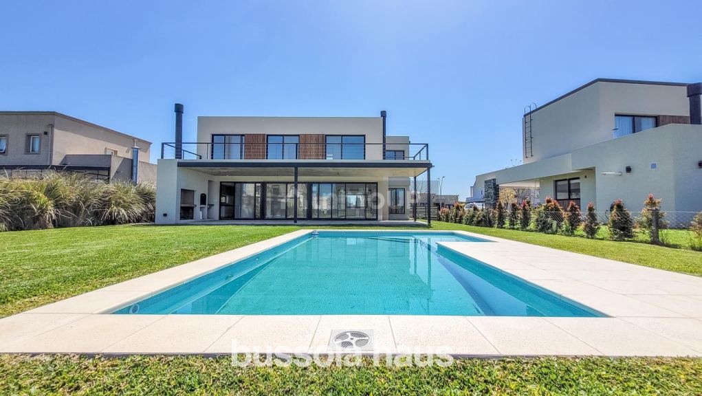Casa en Venta en Escobar, G.B.A. Zona Norte