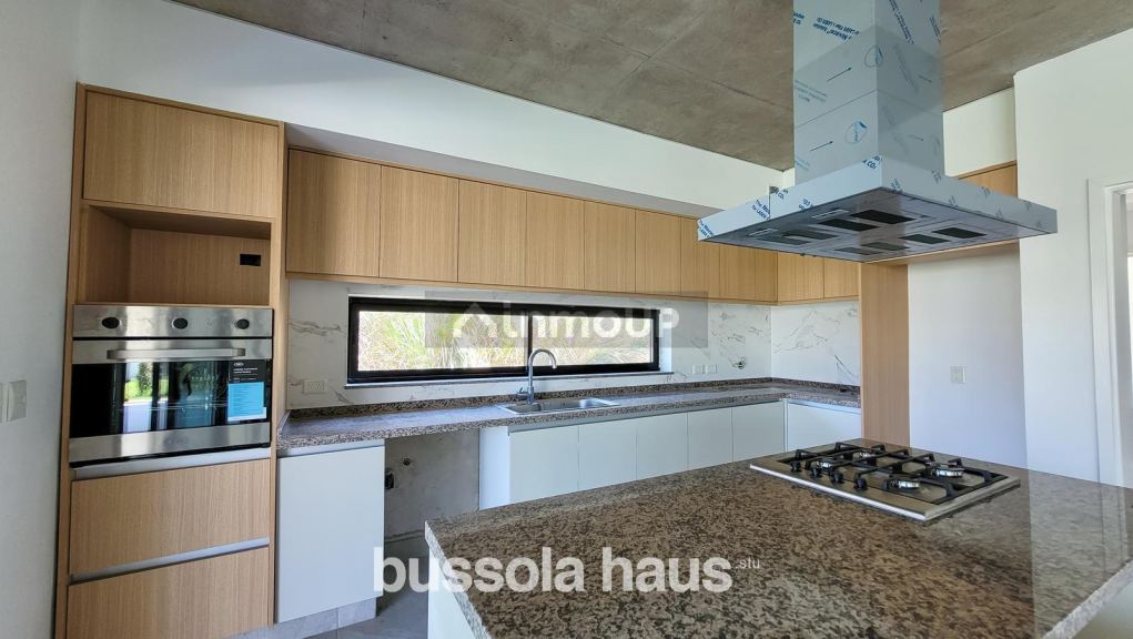 Casa en Venta en Escobar, G.B.A. Zona Norte