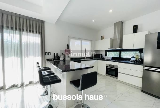 Casa en Venta en Tigre, G.B.A. Zona Norte