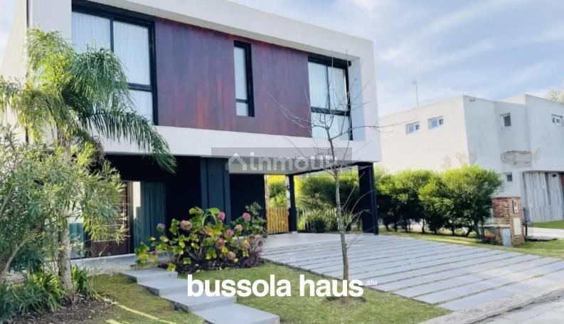 Casa en Venta en Tigre, G.B.A. Zona Norte