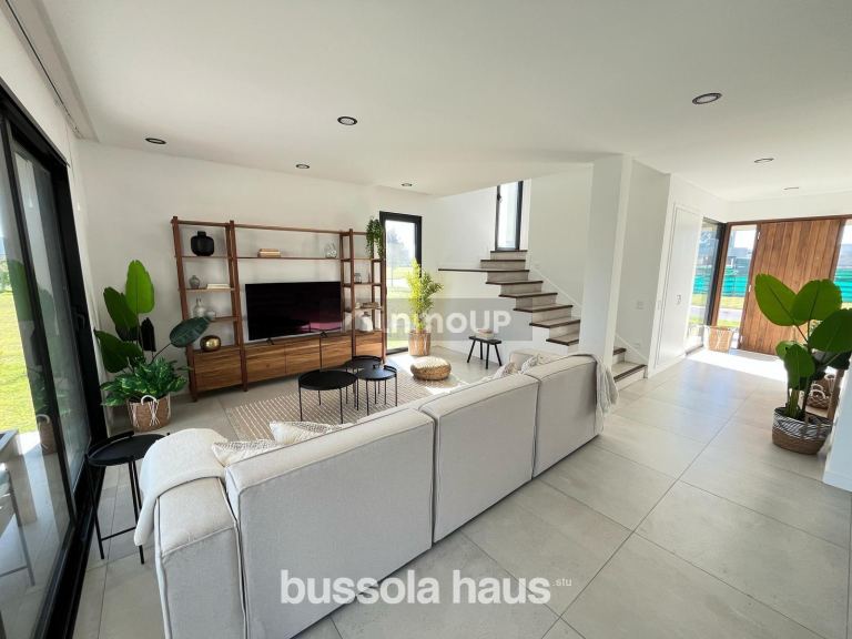 Casa en Alquiler en Escobar, G.B.A. Zona Norte