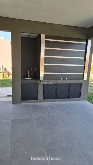 Casa en Alquiler en Escobar, G.B.A. Zona Norte