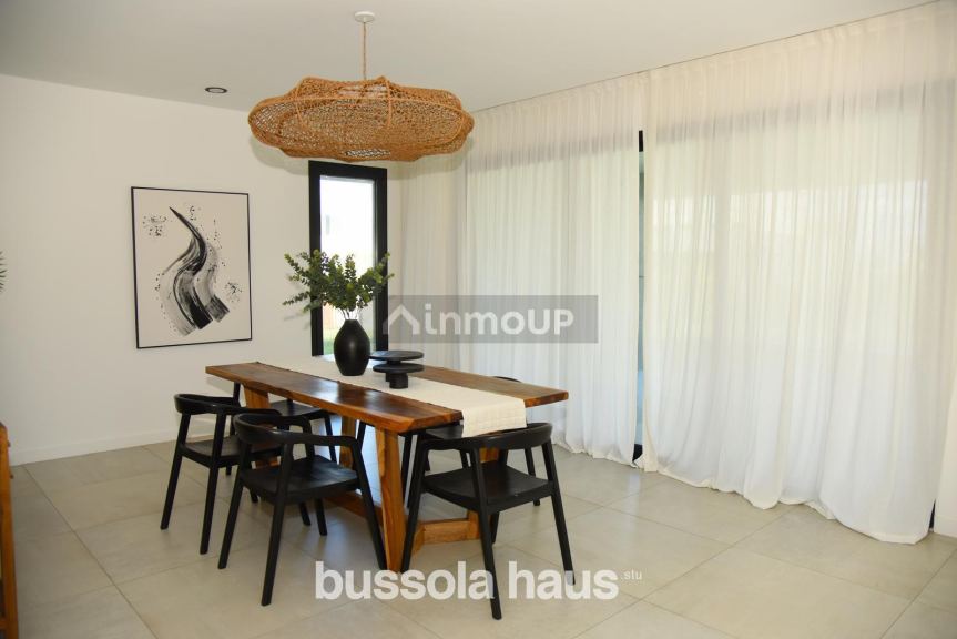 Casa en Alquiler en Escobar, G.B.A. Zona Norte