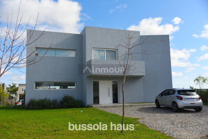 Casa en Venta en Escobar, G.B.A. Zona Norte