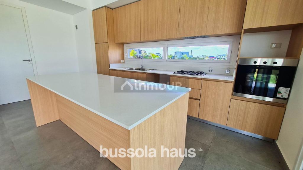 Casa en Venta en Escobar, G.B.A. Zona Norte