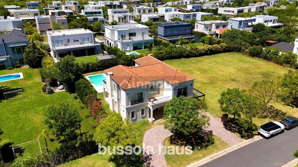 Casa en Venta en Escobar, G.B.A. Zona Norte