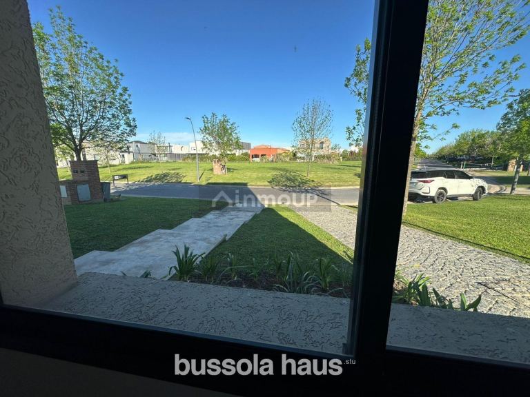 Casa en Venta en Escobar, G.B.A. Zona Norte