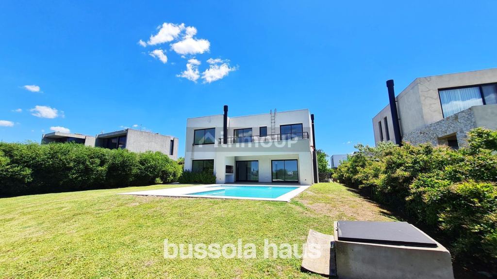 Casa en Venta en Escobar, G.B.A. Zona Norte