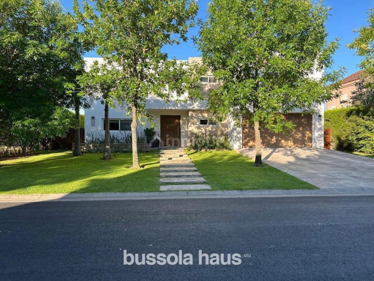 Casa en Venta en Tigre, G.B.A. Zona Norte