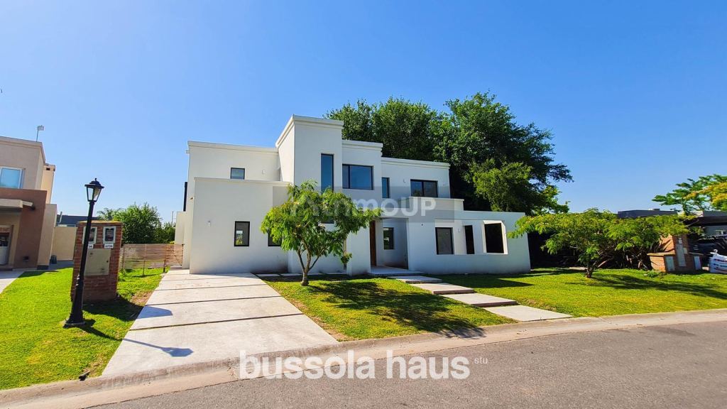 Casa en Venta en Escobar, G.B.A. Zona Norte