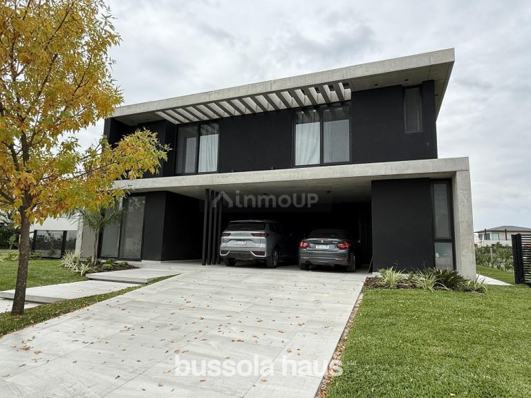 Casa en Venta en Tigre, G.B.A. Zona Norte