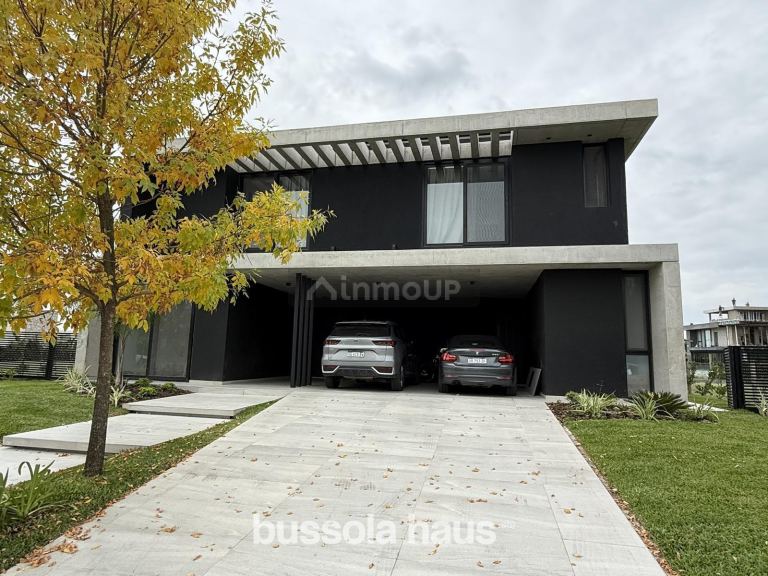 Casa en Venta en Tigre, G.B.A. Zona Norte