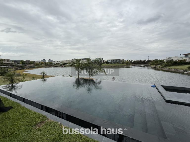Casa en Venta en Tigre, G.B.A. Zona Norte