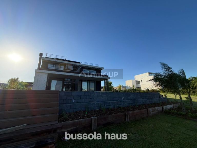 Casa en Venta en Tigre, G.B.A. Zona Norte