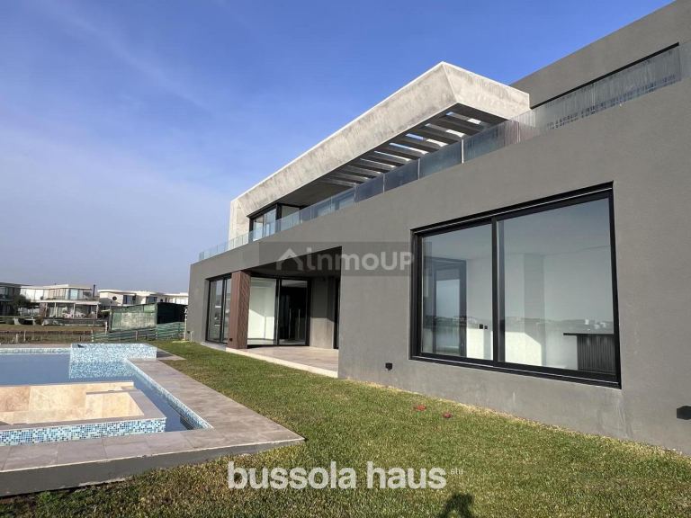 Casa en Venta en Escobar, G.B.A. Zona Norte