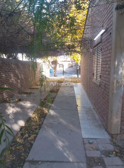 Casa en Alquiler en Rivadavia, San Juan