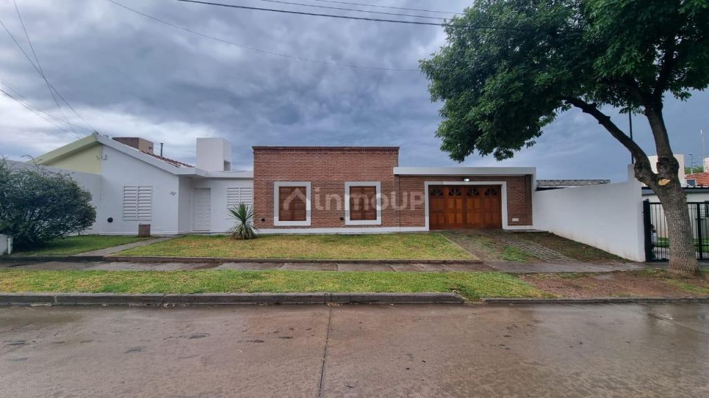 Casa en Alquiler en Juan Martín de Pueyrredón, San Luis