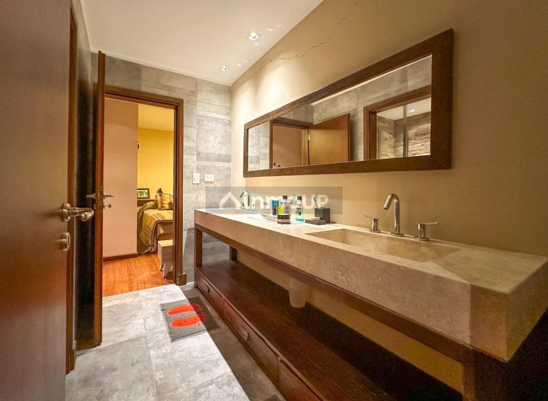 Casa en Venta en San Carlos de Bariloche, Rio Negro