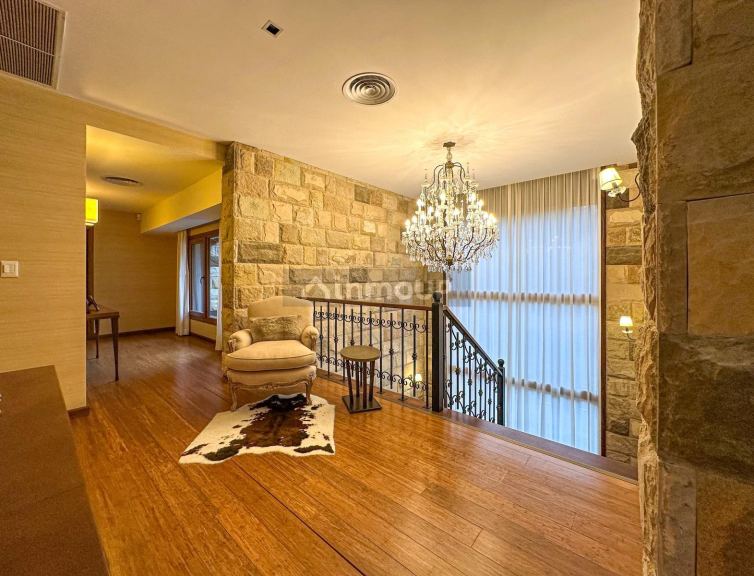 Casa en Venta en San Carlos de Bariloche, Rio Negro