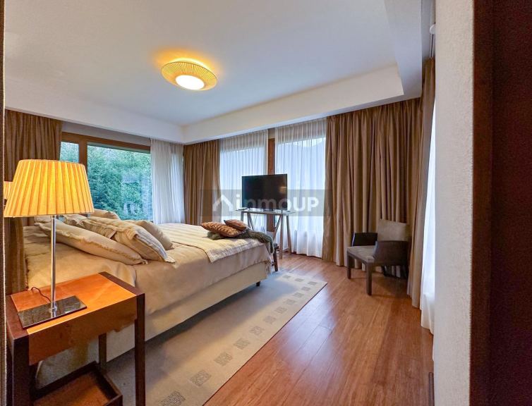 Casa en Venta en San Carlos de Bariloche, Rio Negro