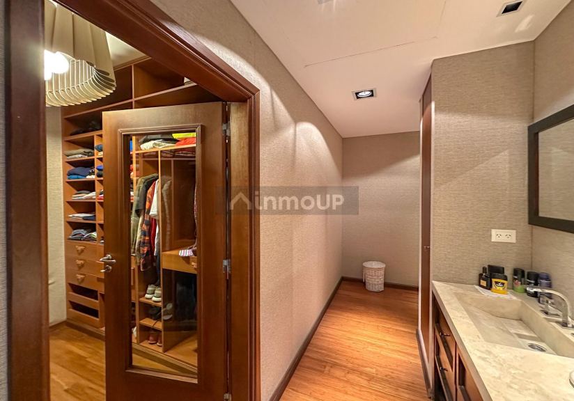 Casa en Venta en San Carlos de Bariloche, Rio Negro