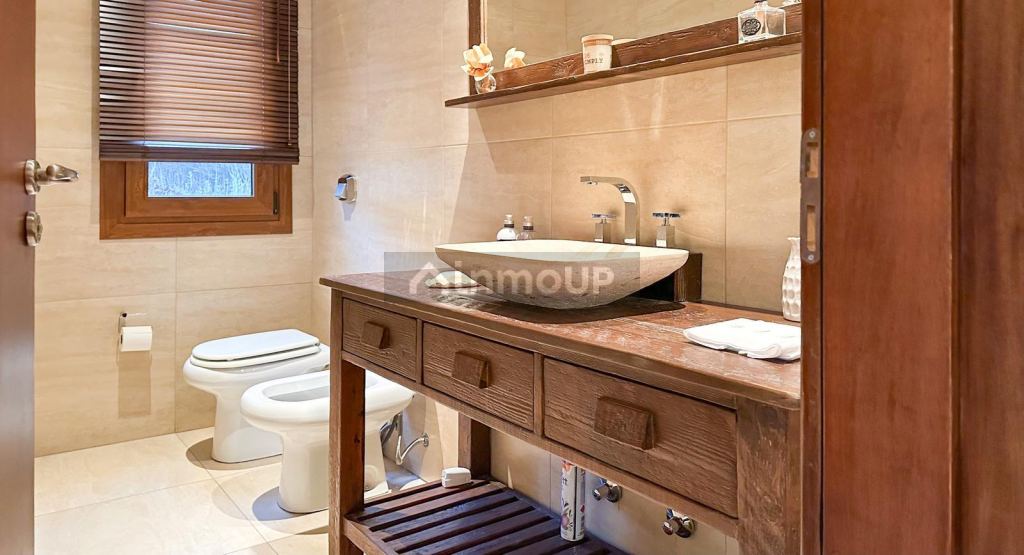 Casa en Venta en San Carlos de Bariloche, Rio Negro