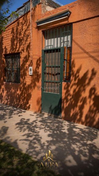 Rawson Calle Guemes y Yapeyü