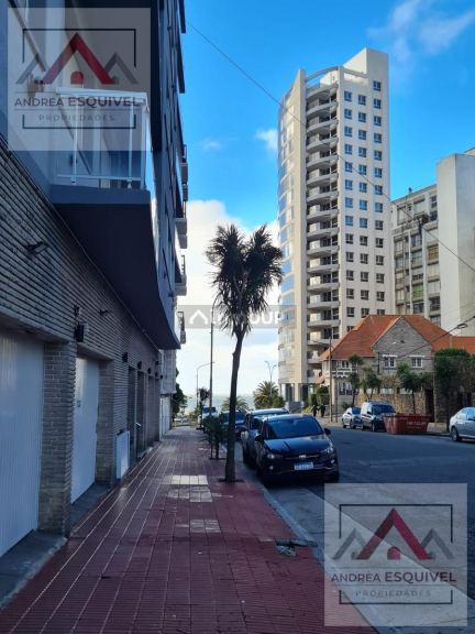 Departamento en Venta en Mar del Plata, Buenos Aires Costa Atlantica