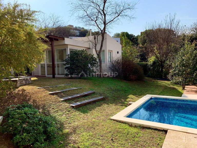 Casa en Venta en Colon, Cordoba
