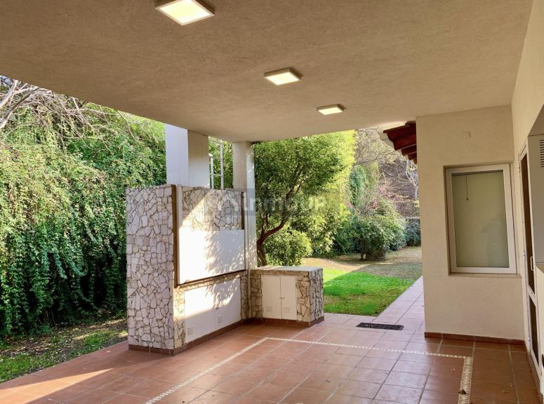 Casa en Venta en Colon, Cordoba