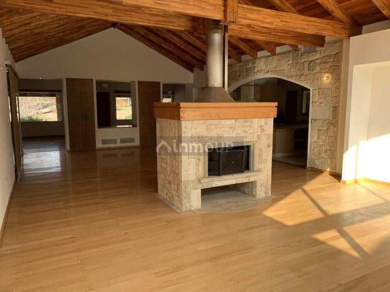 Casa en Venta en Colon, Cordoba