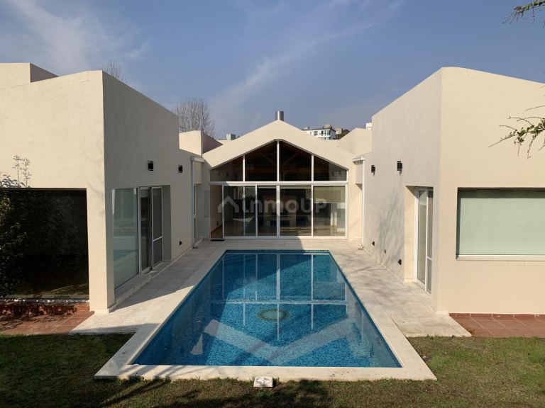 Casa en Venta en Colon, Cordoba