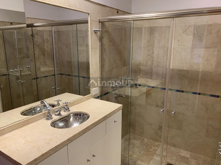 Casa en Venta en Colon, Cordoba