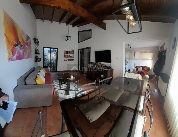 Casa en Venta en Guaymallen, Mendoza