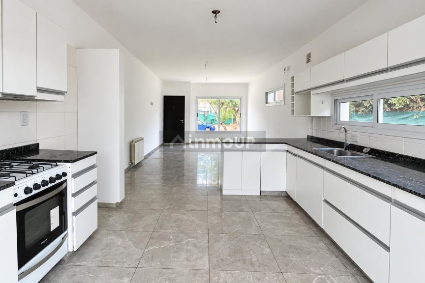 Casa en Alquiler en Maipu, Mendoza - $ 1.300.000 | Inmoup - 2