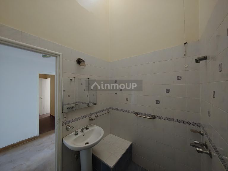 Casa en Venta en Guaymallen, Mendoza - USD 75.000 | Inmoup - 11