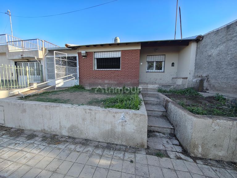 Guaymallen Esquiú 6119, M5521 Mendoza