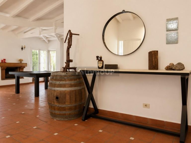 Casa en Venta en Guaymallen, Mendoza - USD 335.000 | Inmoup - 12