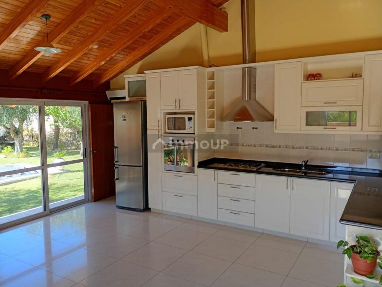 Casa en Venta en Maipu, Mendoza - USD 285.000 | Inmoup - 6