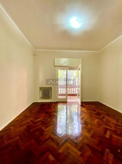 Casa en Venta en Capital, Mendoza - USD 170.000 | Inmoup - 6