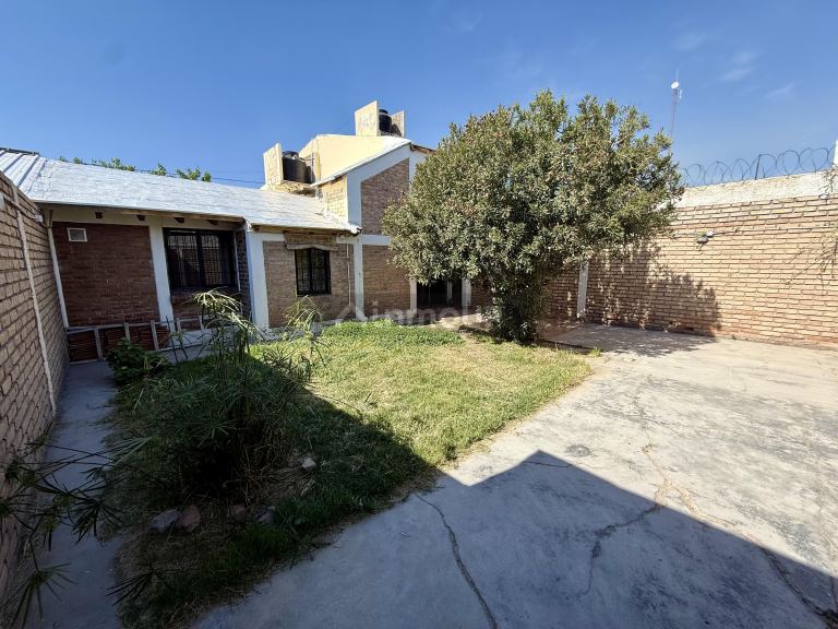 Casa en Alquiler en Maipu, Mendoza