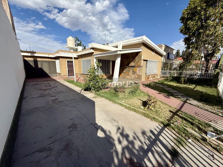 Casa en Alquiler en Maipu, Mendoza