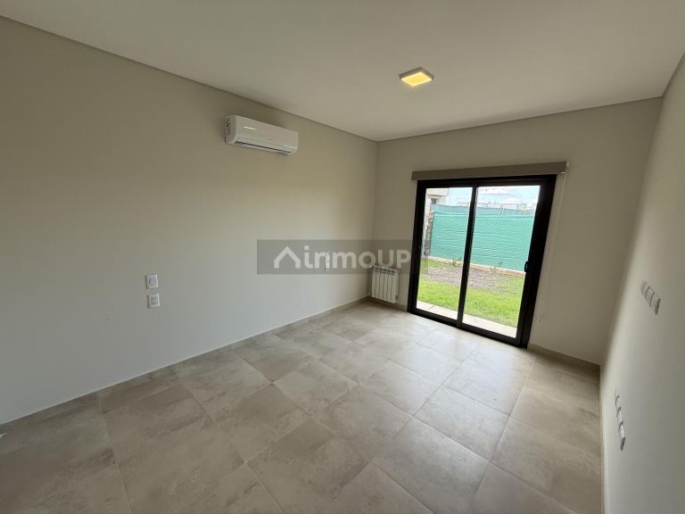 Casa en Alquiler en Maipu, Mendoza