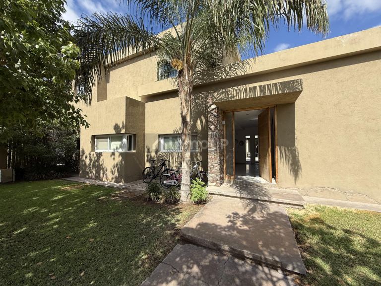 Casa en Venta en Maipu, Mendoza