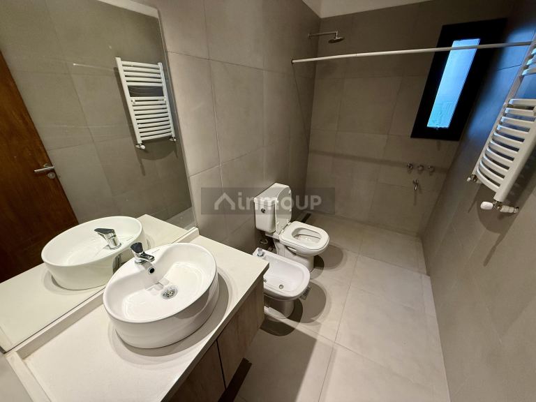 Casa en Alquiler en Maipu, Mendoza