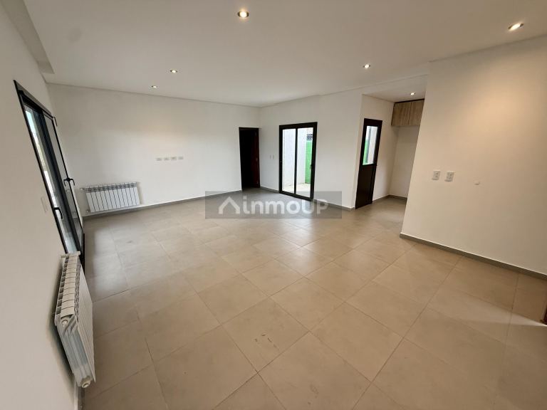 Casa en Alquiler en Maipu, Mendoza