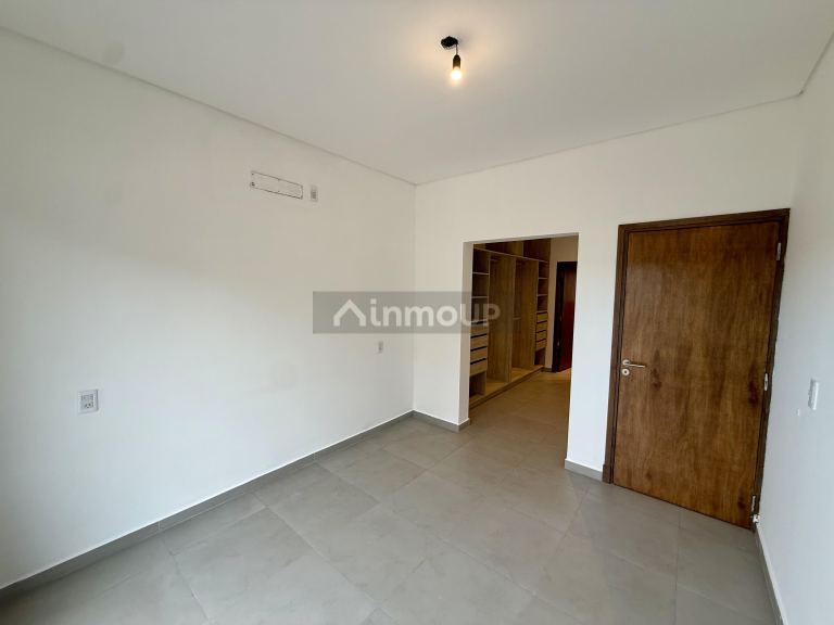 Casa en Alquiler en Maipu, Mendoza