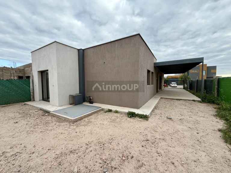 Casa en Alquiler en Maipu, Mendoza